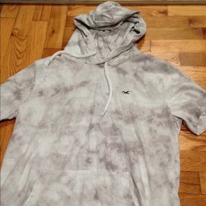 Hollister hooded tee